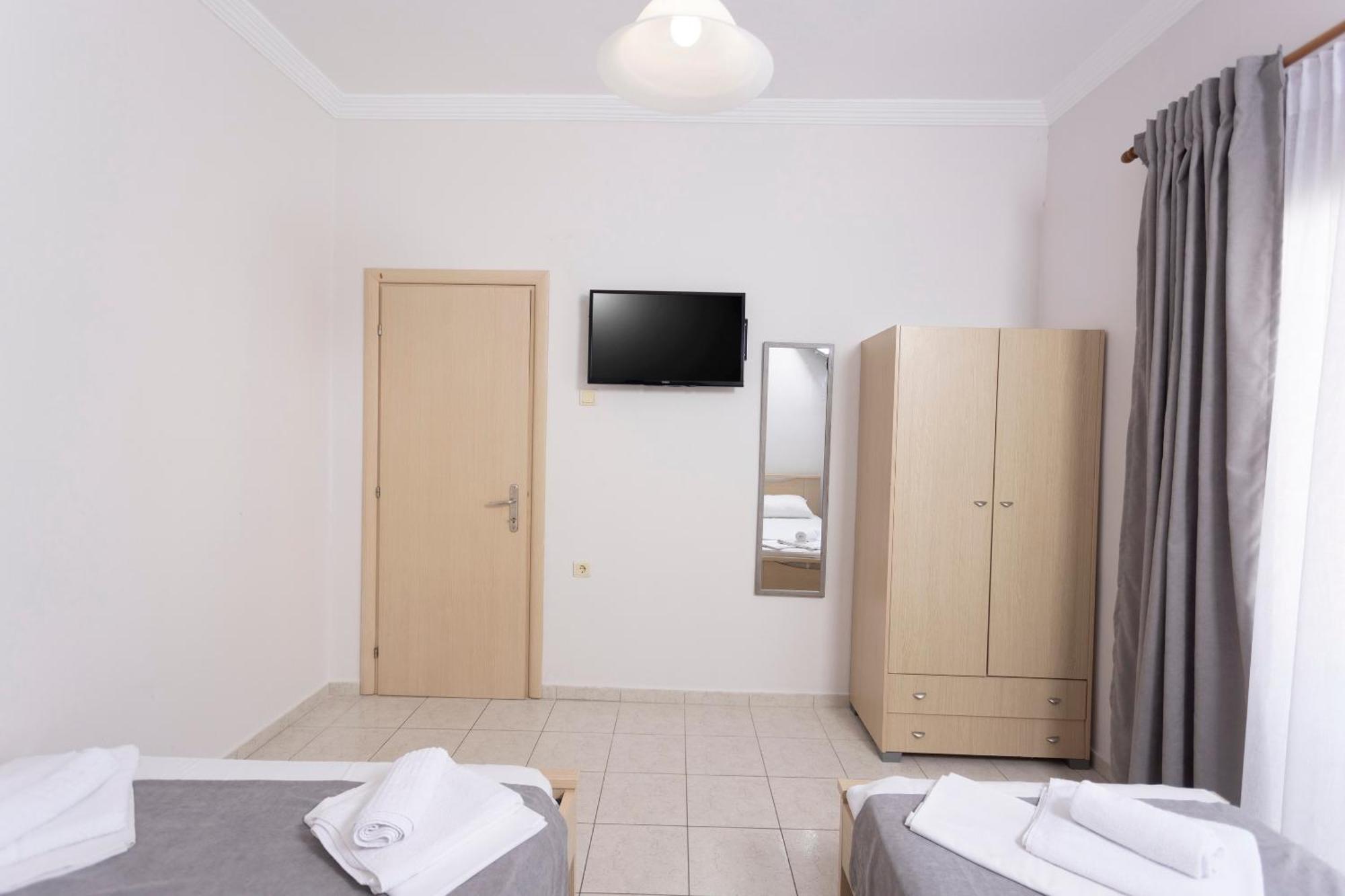 Ice Hot Rooms Pefkochori Extérieur photo